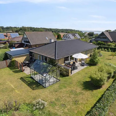 Villa I Sydfyn Nära Stranden *